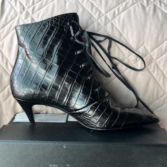 Black kitten heel Saint Laurent booty - Picture 2 of 5